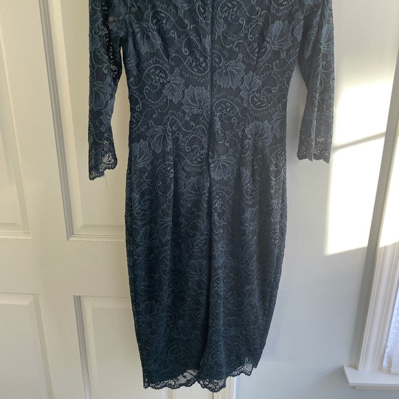 Flattering Kensie Dark Green Stretch Lace Dress - Picture 6 of 6